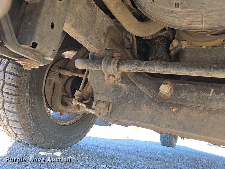 image for item LW9992 2013 Dodge Ram 1500 Quad Cab pickup truck