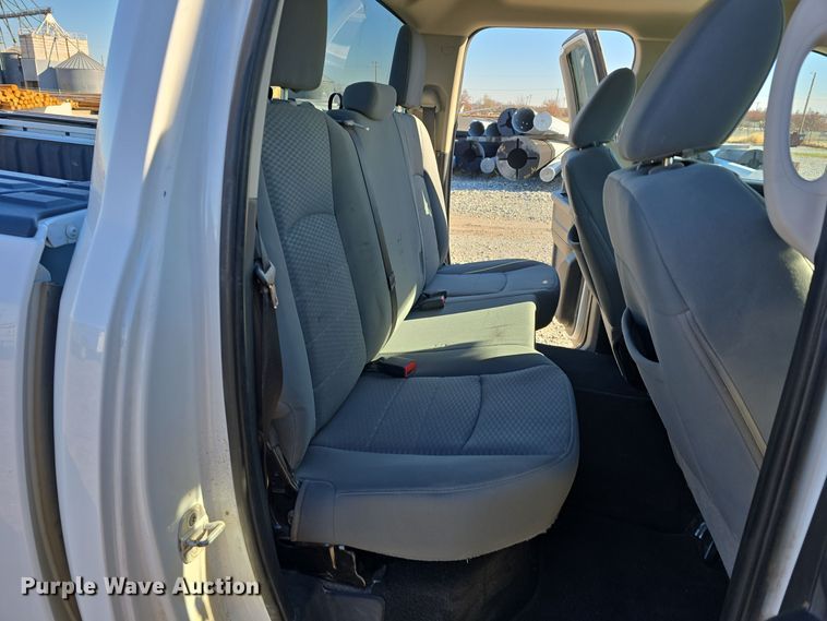 image for item LW9992 2013 Dodge Ram 1500 Quad Cab pickup truck