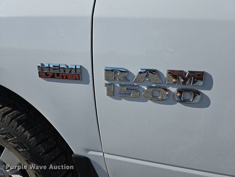 image for item LW9992 2013 Dodge Ram 1500 Quad Cab pickup truck