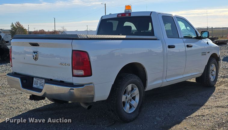 image for item LW9996 2014 Dodge Ram 1500 Quad Cab pickup truck