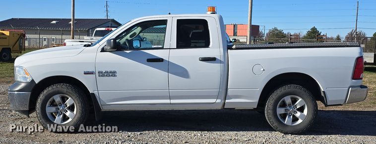 image for item LW9996 2014 Dodge Ram 1500 Quad Cab pickup truck