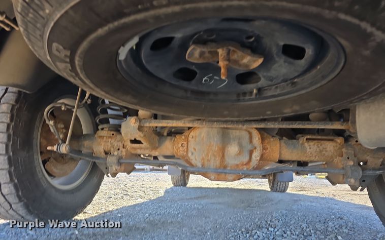 image for item LW9996 2014 Dodge Ram 1500 Quad Cab pickup truck