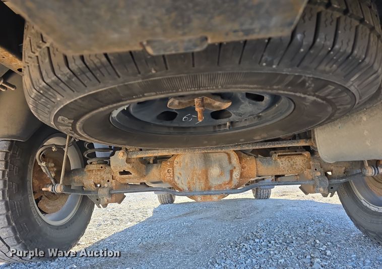 image for item LW9996 2014 Dodge Ram 1500 Quad Cab pickup truck