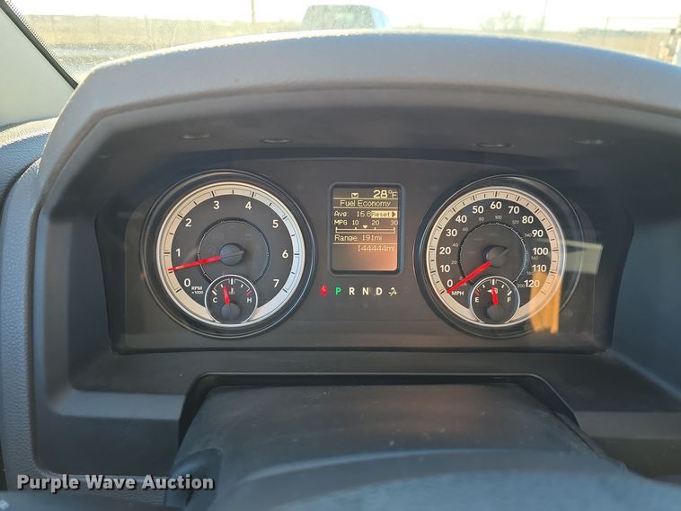 image for item LW9996 2014 Dodge Ram 1500 Quad Cab pickup truck