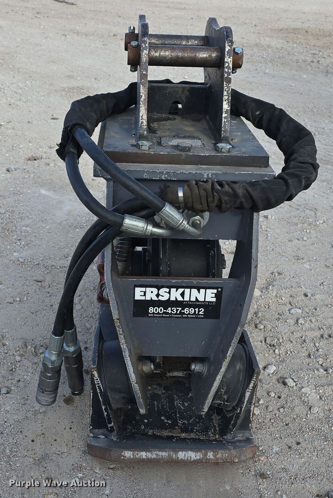 image for item LX9017 2016 Erskine PC100 mini excavator plate compactor