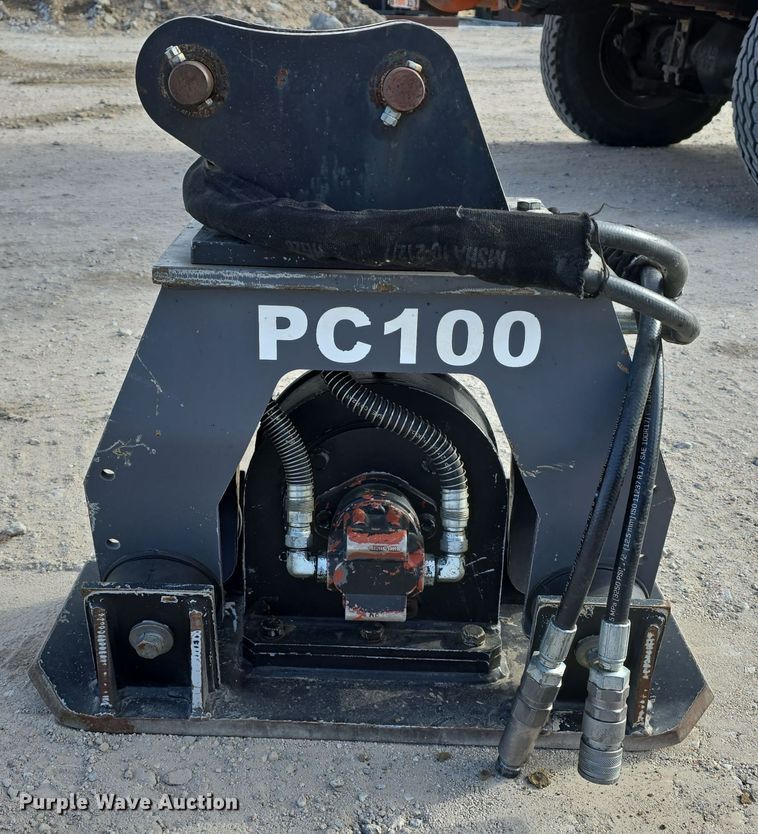 image for item LX9017 2016 Erskine PC100 mini excavator plate compactor