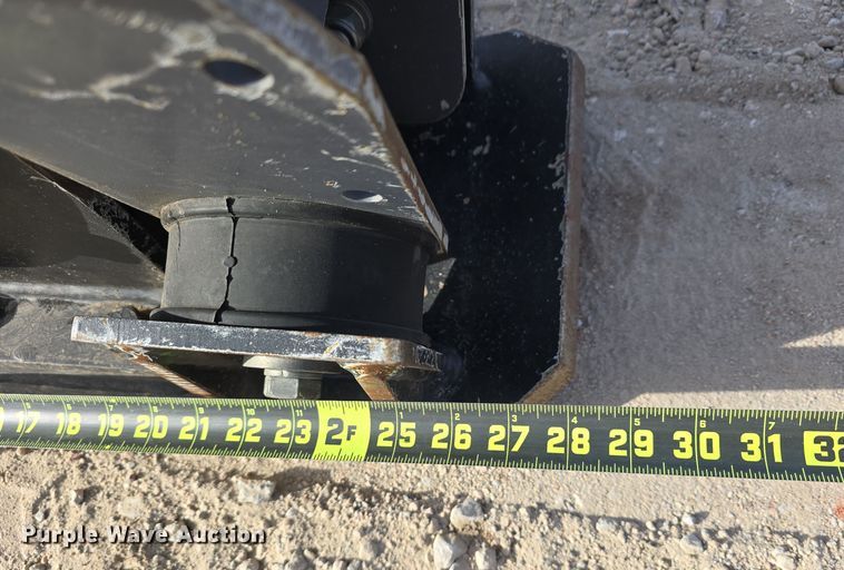 image for item LX9017 2016 Erskine PC100 mini excavator plate compactor