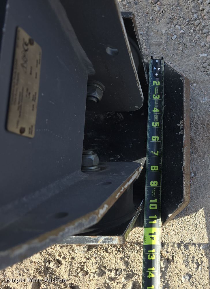 image for item LX9017 2016 Erskine PC100 mini excavator plate compactor