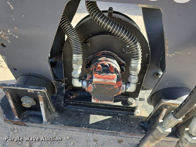 image for item LX9017 2016 Erskine PC100 mini excavator plate compactor