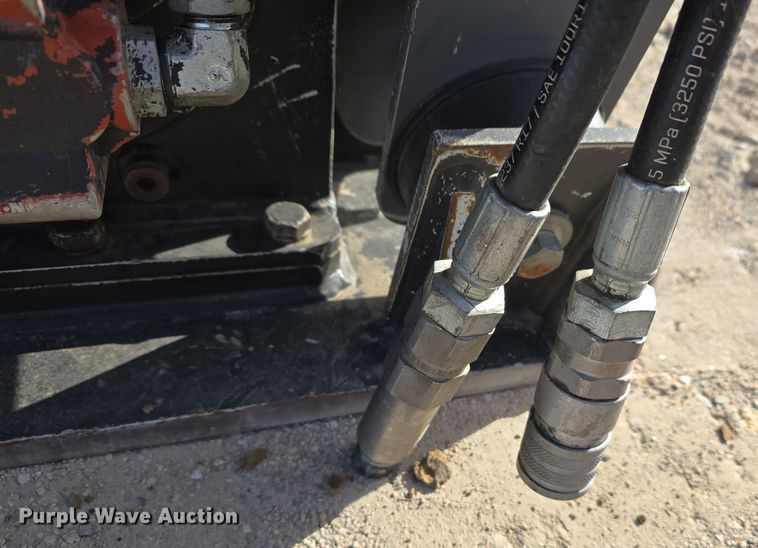 image for item LX9017 2016 Erskine PC100 mini excavator plate compactor