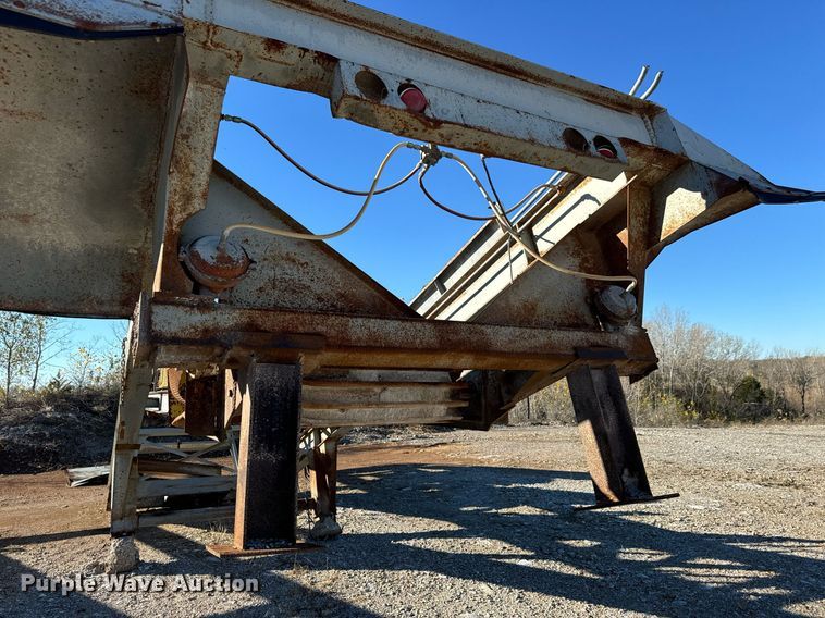 image for item MT9034 Allis-Chalmers Hydrocone 500 cone crushing plant