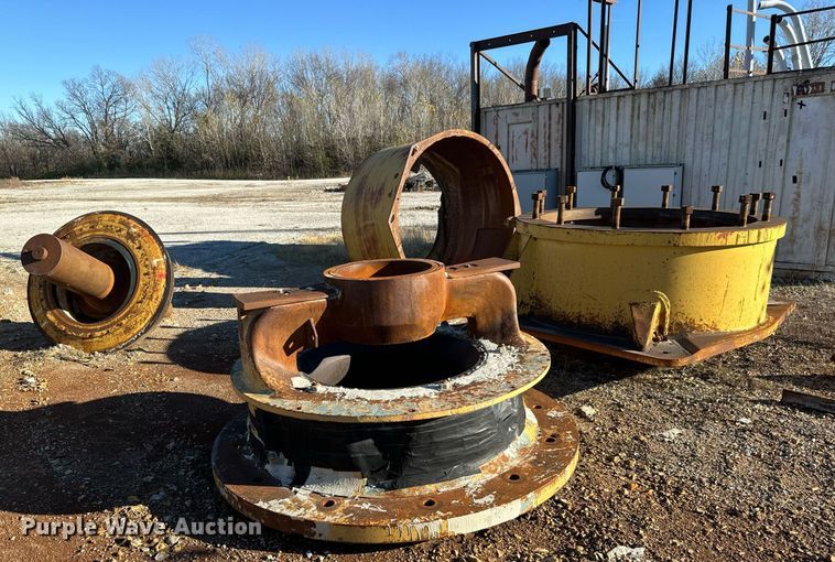 image for item MT9034 Allis-Chalmers Hydrocone 500 cone crushing plant