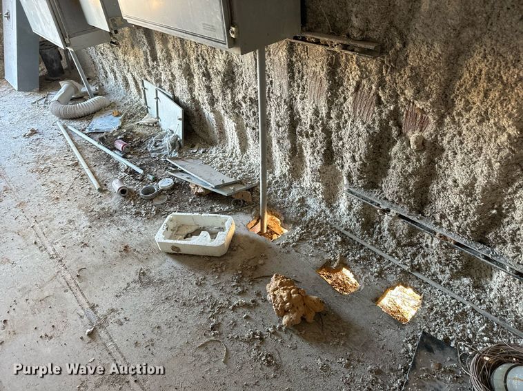 image for item MT9034 Allis-Chalmers Hydrocone 500 cone crushing plant