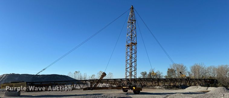 image for item MT9036 Peerless stacking conveyor