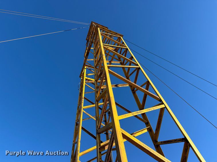 image for item MT9036 Peerless stacking conveyor