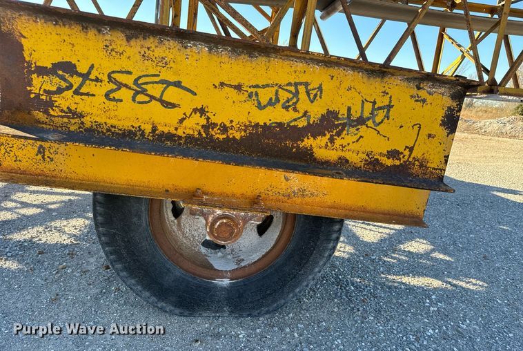 image for item MT9036 Peerless stacking conveyor