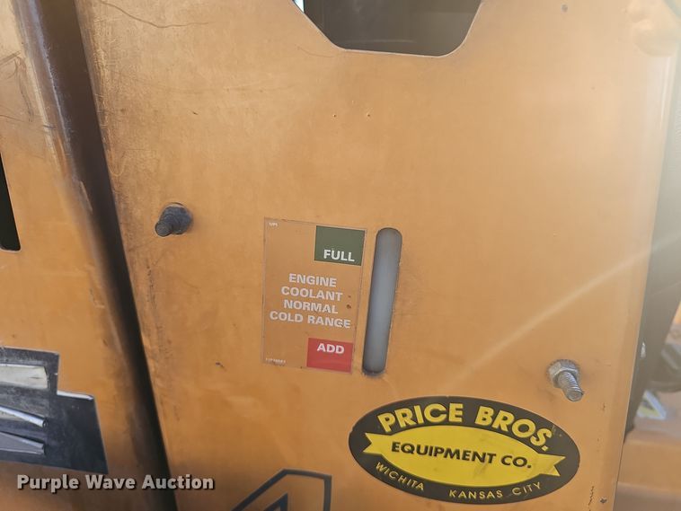 image for item NI9314 2004 Case 560 trencher