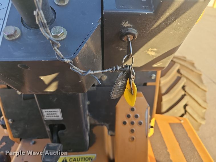 image for item NI9314 2004 Case 560 trencher