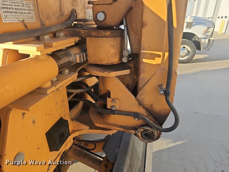 image for item NI9314 2004 Case 560 trencher