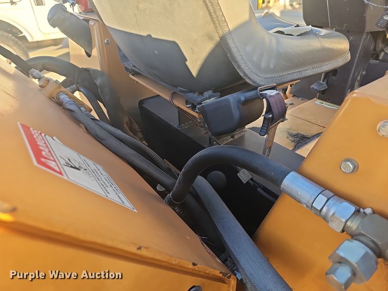 image for item NI9314 2004 Case 560 trencher