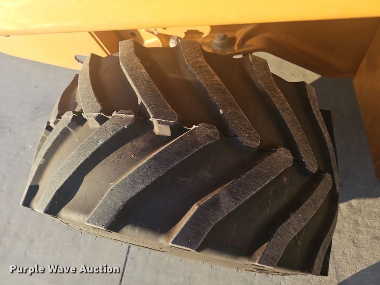 image for item NI9314 2004 Case 560 trencher