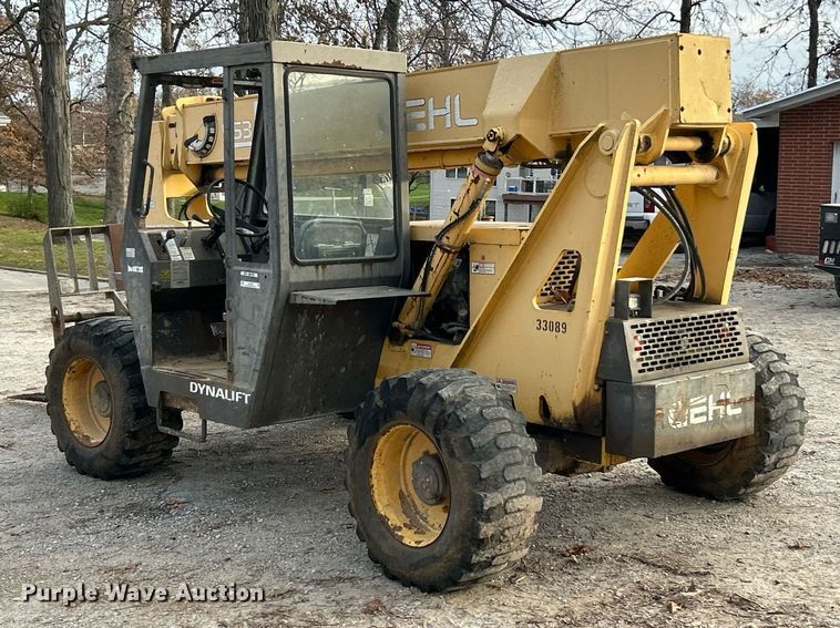 image for item NJ9579 1996 Gehl 553 telehandler