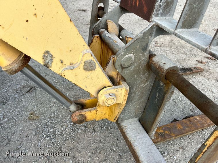 image for item NJ9579 1996 Gehl 553 telehandler