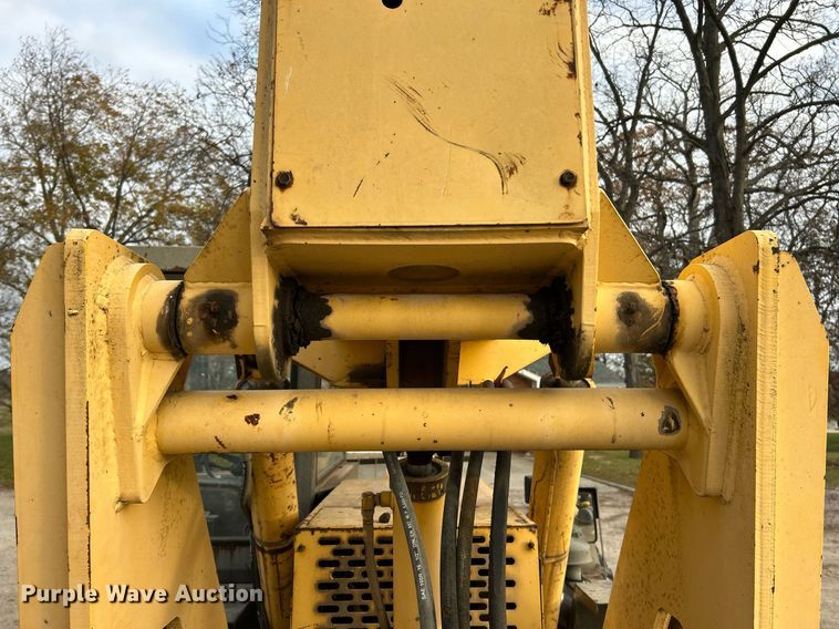 image for item NJ9579 1996 Gehl 553 telehandler