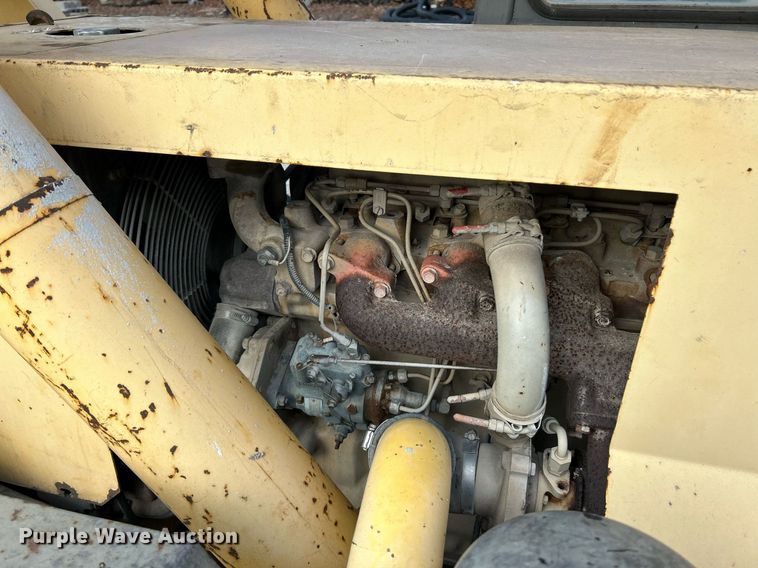 image for item NJ9579 1996 Gehl 553 telehandler