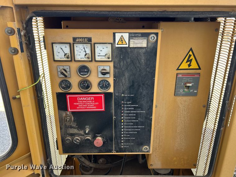 image for item NJ9617 2001 Olympian D100P2 generator