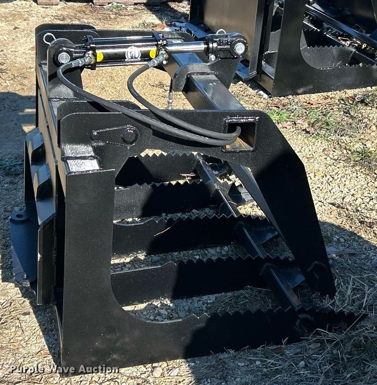 image for item NJ9618 Patriot Implements skid steer grapple bucket