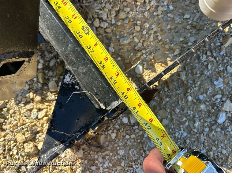 image for item NJ9618 Patriot Implements skid steer grapple bucket