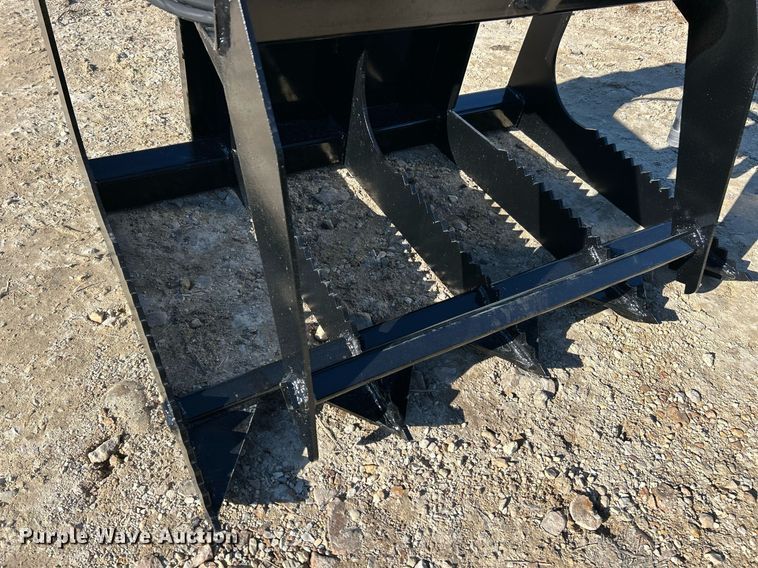 image for item NJ9622 Patriot Implements skid steer grapple bucket