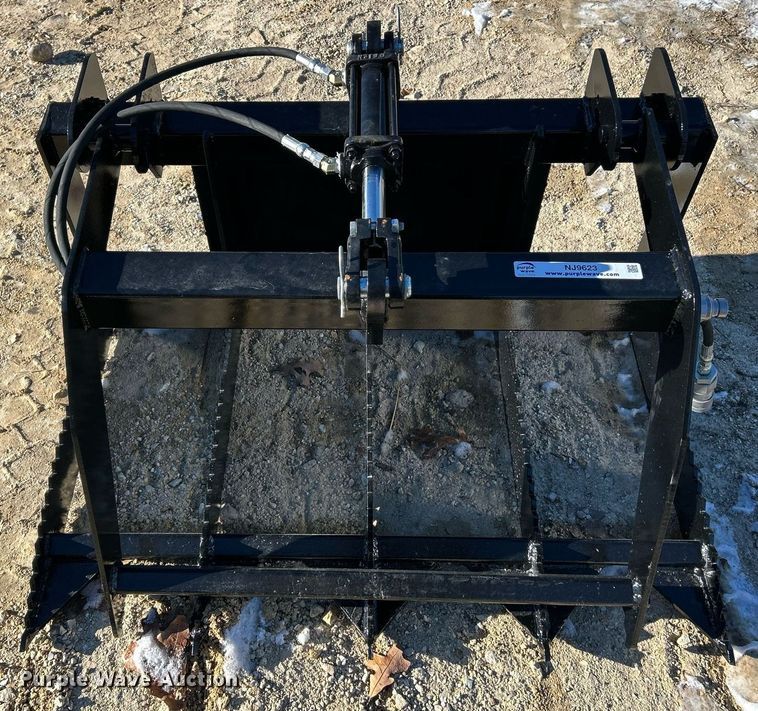 image for item NJ9623 Patriot Implements skid steer grapple bucket