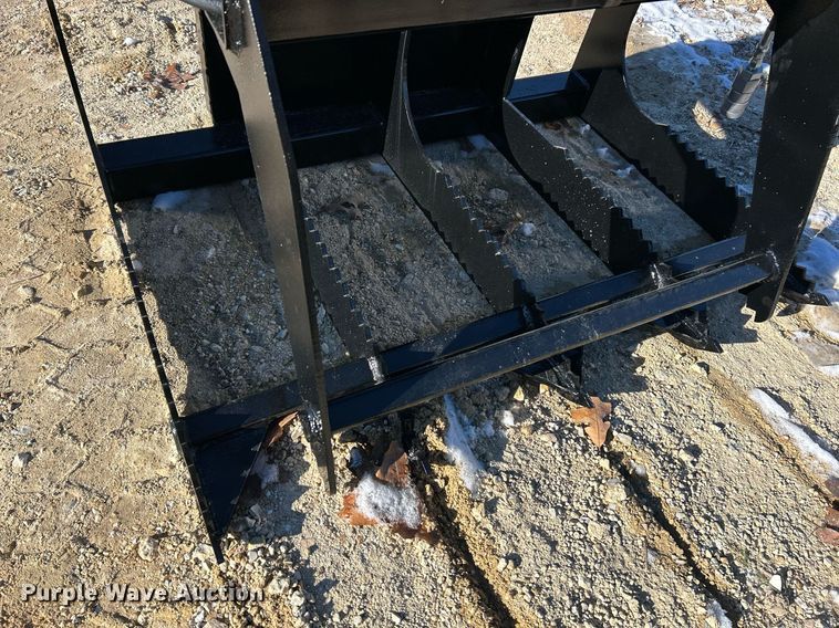 image for item NJ9623 Patriot Implements skid steer grapple bucket