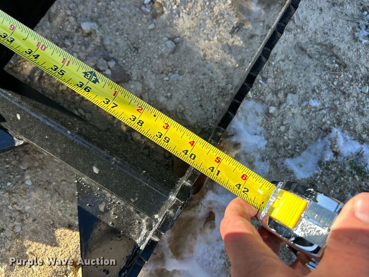 image for item NJ9623 Patriot Implements skid steer grapple bucket