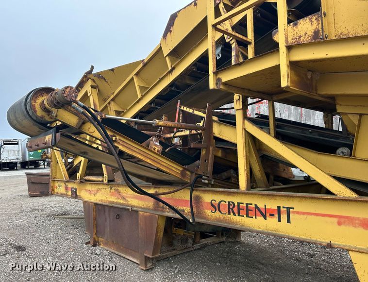 image for item NJ9667 CEC Roadrunner screening plant