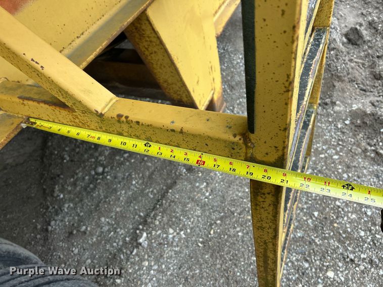 image for item NJ9667 CEC Roadrunner screening plant