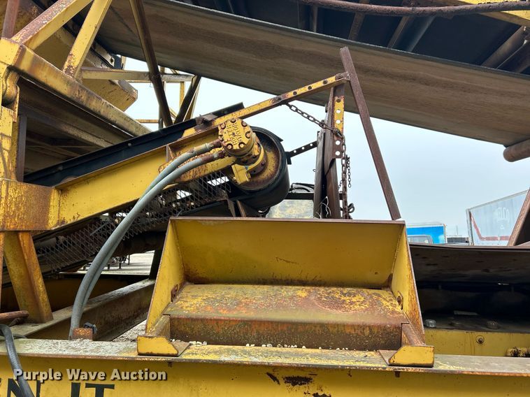 image for item NJ9667 CEC Roadrunner screening plant