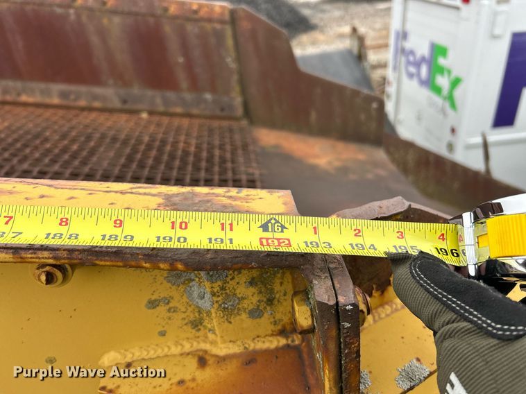 image for item NJ9667 CEC Roadrunner screening plant