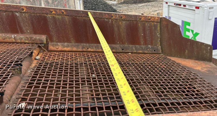 image for item NJ9667 CEC Roadrunner screening plant