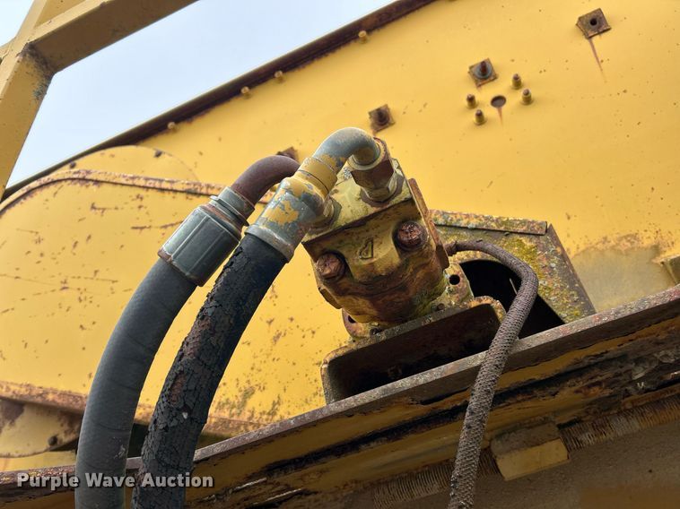 image for item NJ9667 CEC Roadrunner screening plant