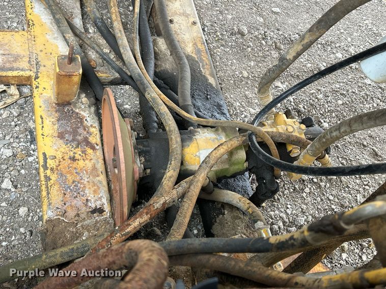 image for item NJ9667 CEC Roadrunner screening plant