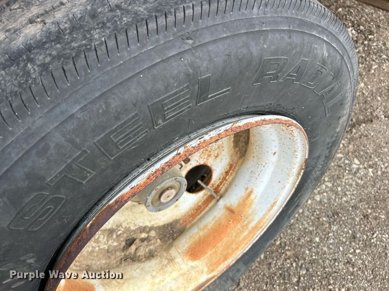 image for item NJ9667 CEC Roadrunner screening plant