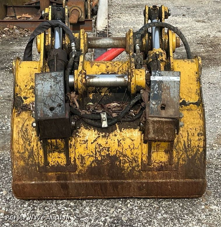 image for item NJ9674 Teran CAT312 excavator bucket