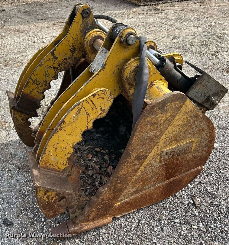 image for item NJ9674 Teran CAT312 excavator bucket