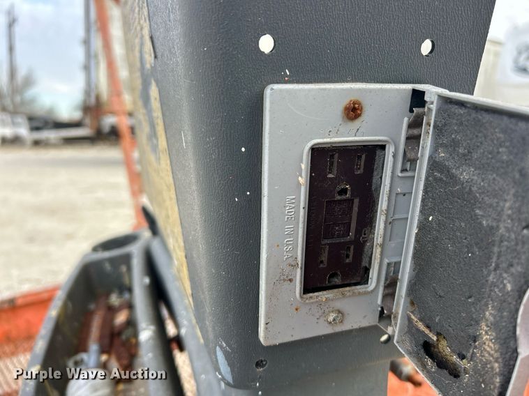 image for item NJ9676 2007 JLG 450A boom lift