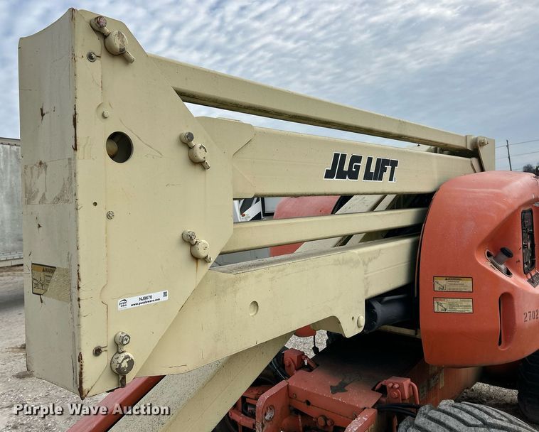 image for item NJ9676 2007 JLG 450A boom lift