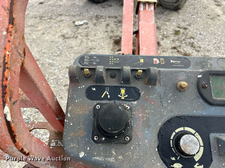 image for item NJ9676 2007 JLG 450A boom lift