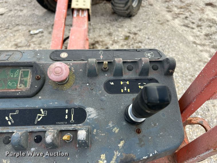 image for item NJ9676 2007 JLG 450A boom lift